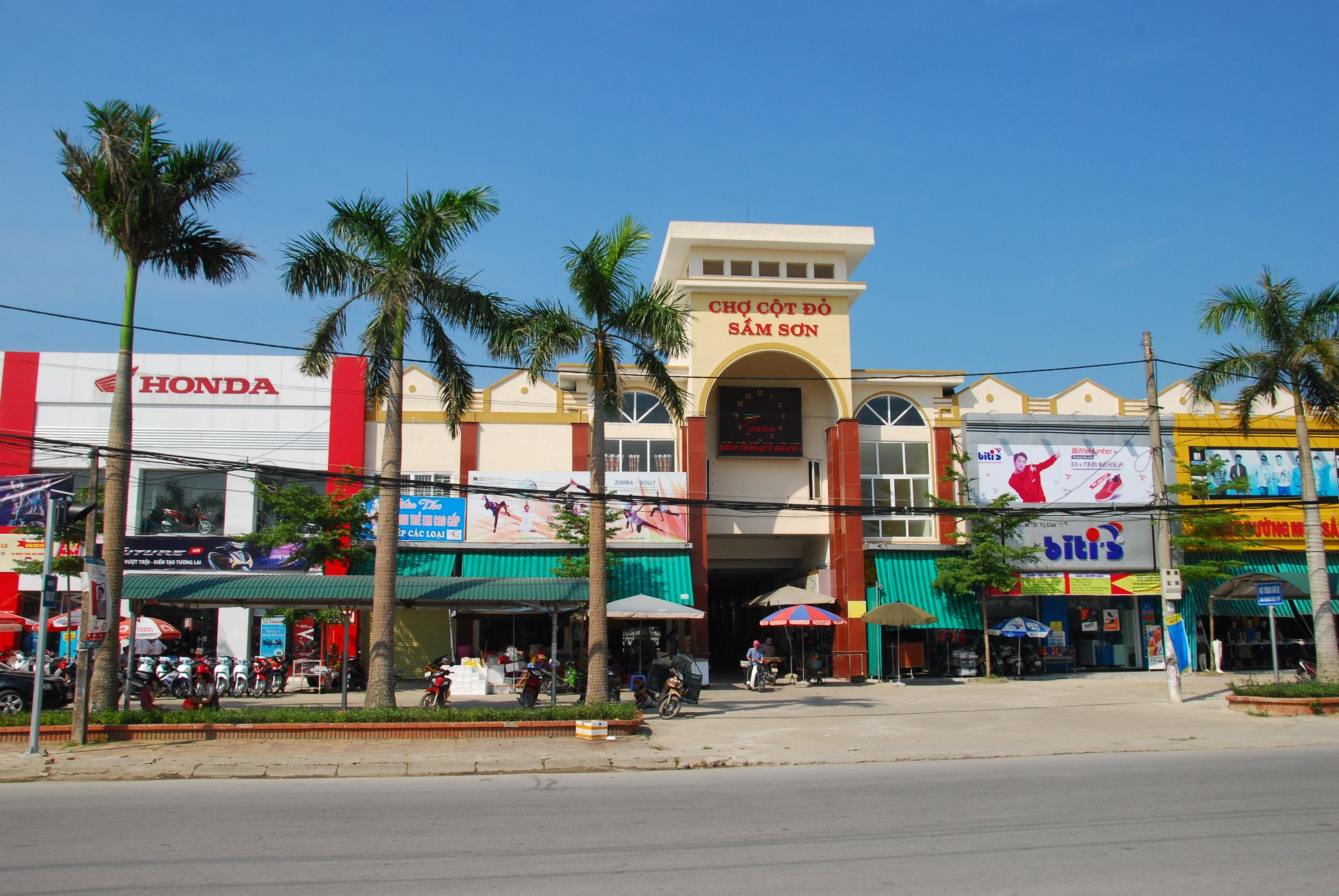 Chợ Hải Sản Sầm Sơn